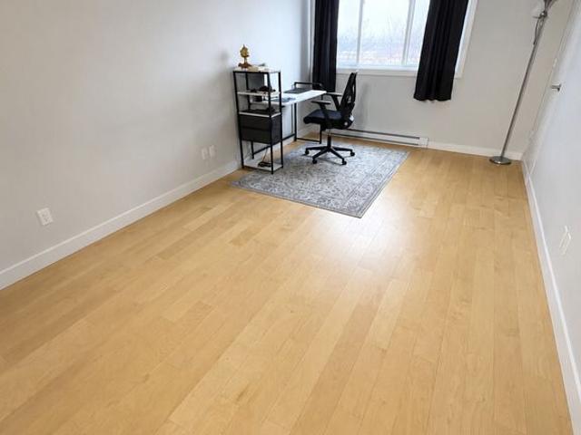 Apartment for rent in Sainte-Foy–Sillery–Cap-Rouge, Québec