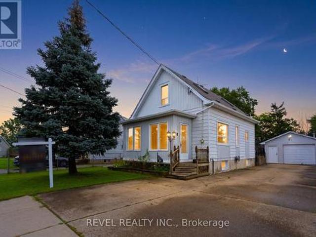 House for sale in Niagara, Ontario