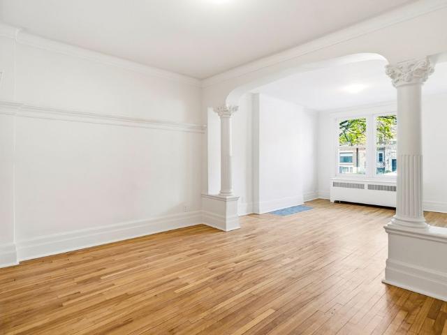 Apartment for rent in St. Leonard's, Quebec