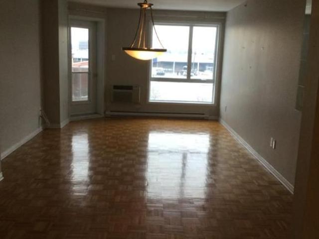 Apartment for rent in St. Leonard's, Quebec