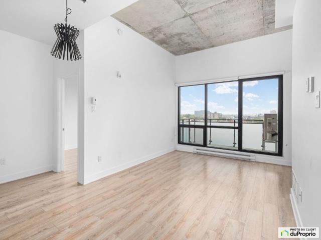 Apartment for rent in Ville-Marie, Montréal