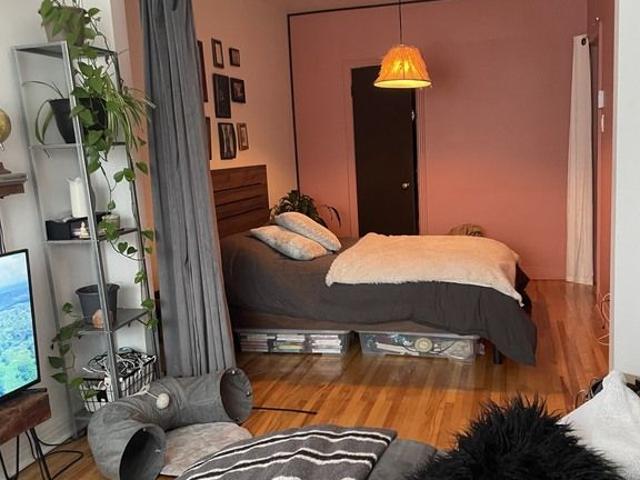 Apartment for rent in St. Leonard's, Quebec