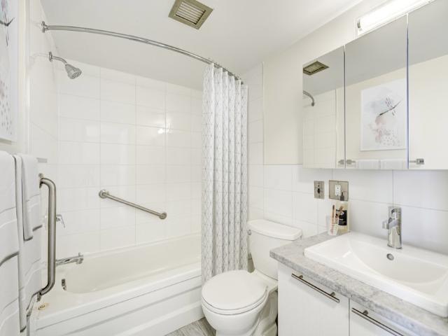 Apartment for rent in Pont-viau, Quebec