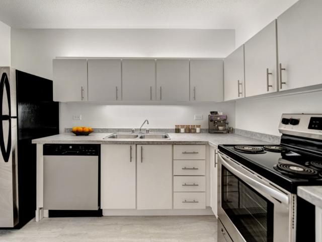 Apartment for rent in St. Leonard's, Quebec