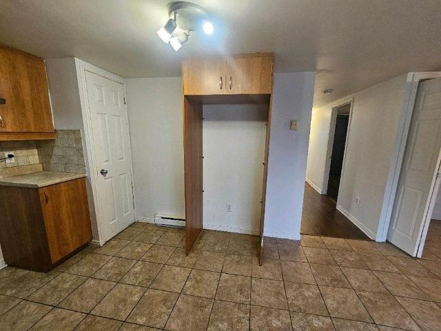 Apartment for rent in Pierre-de Saurel, Quebec