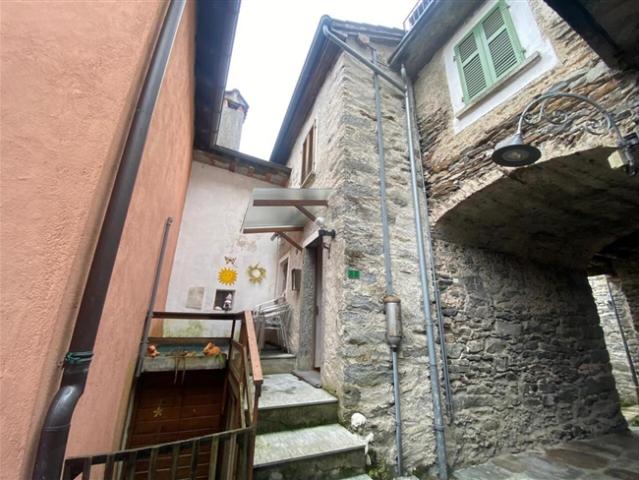 Einfamilienhaus kaufen in Centovalli, Tessin