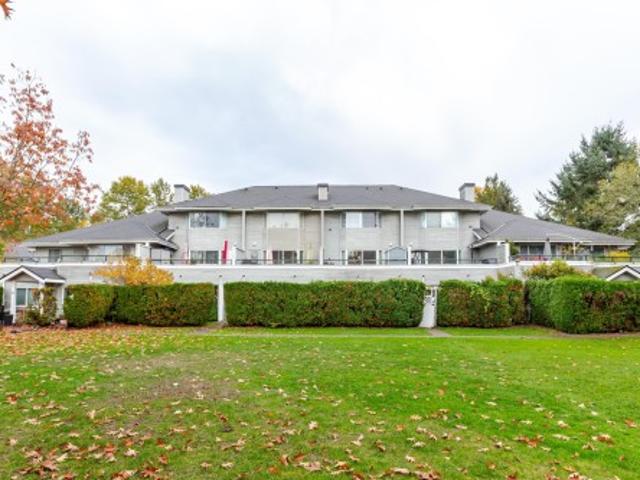 Townhouse for sale in Newton, Surrey