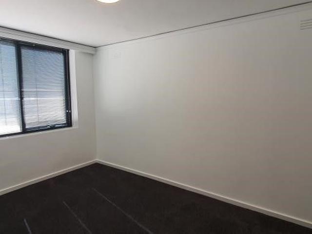 Apartment for rent in Elwood, Melbourne