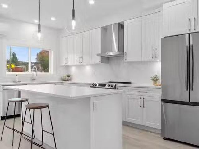 House for sale in Agassiz