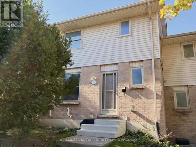 Townhouse for sale in London, Southwestern Ontario