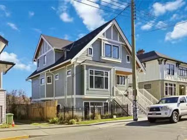 House for sale in Victoria, British Columbia