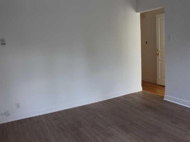 Apartment for rent in St. Leonard's, Quebec