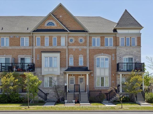 Condo for sale in York, Ontario