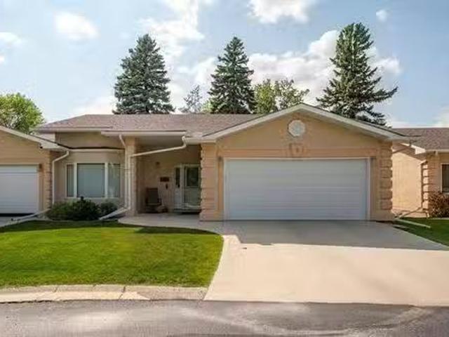 House for sale in East St. Paul, Manitoba