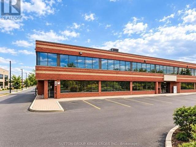 Commercial for rent in Vaughan, Golden Horseshoe