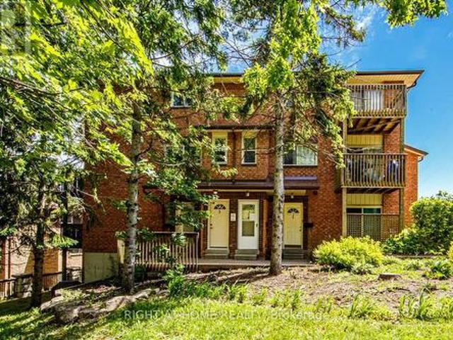Condo for sale in Holly, Barrie