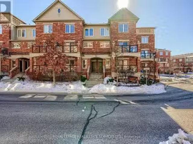 Condo for rent in Oakville, Ontario
