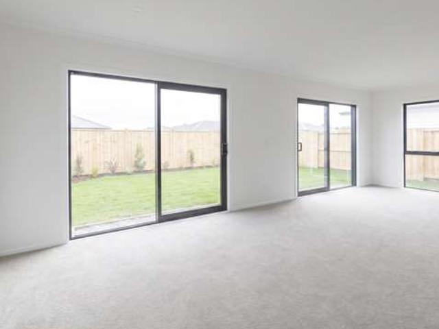 House for sale in Days Bay, Wellington