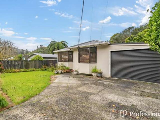 House for sale in Days Bay, Wellington
