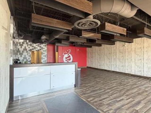 Commercial for rent in Woburn, Ontario