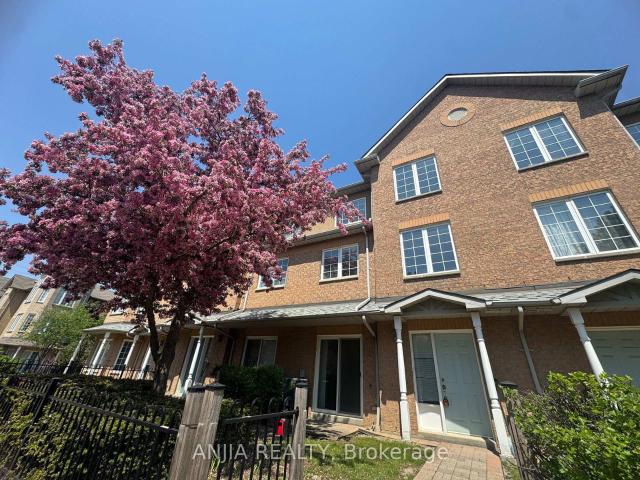 Condo for rent in York, Ontario
