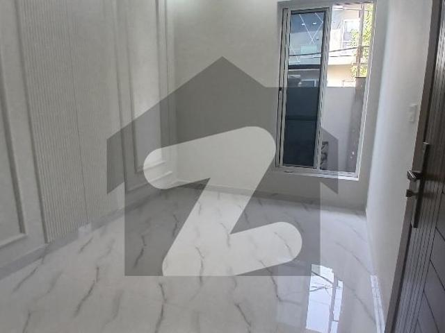 House for sale in Faisalabad, Islamabad Capital Territory