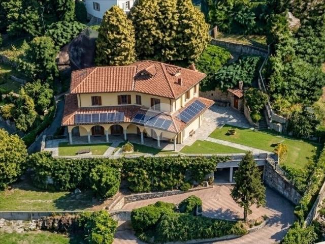 Villa Indipendente in affitto a Sambuy, Piemonte