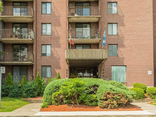 Apartment for rent in Longueuil, Quebec