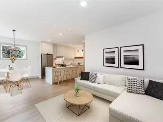 House for sale in Victoria, British Columbia