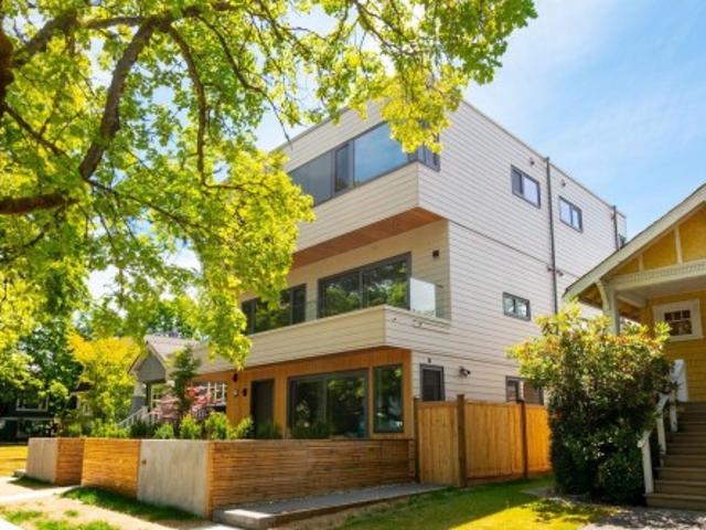 Townhouse for sale in Vancouver, British Columbia