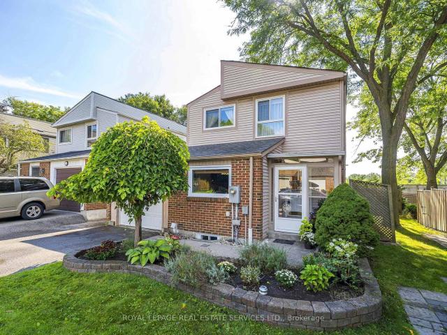 Attic for sale in Mississauga, Ontario