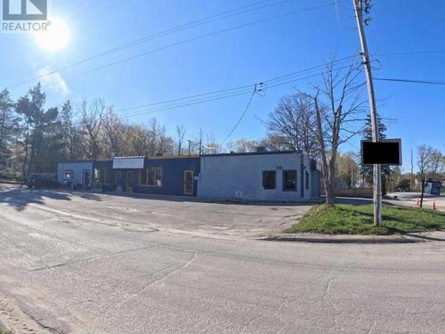Commercial for rent in Tay, Ontario