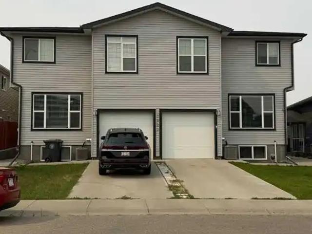 Apartment for rent in Coalhurst, Alberta