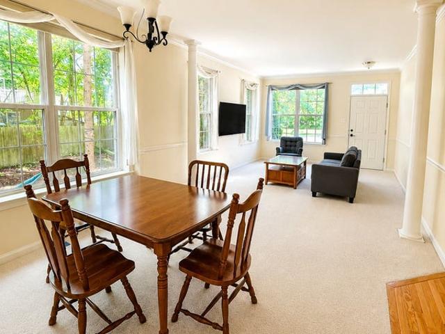 Room for rent in Delaware
