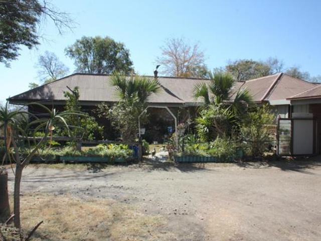 Farm for sale in Hartbeespoort Dam Nature Reserve, North West
