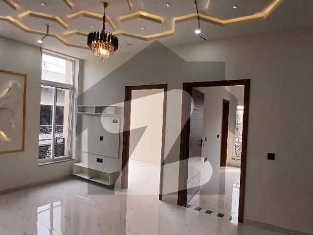 House for sale in Faisalabad, Islamabad Capital Territory