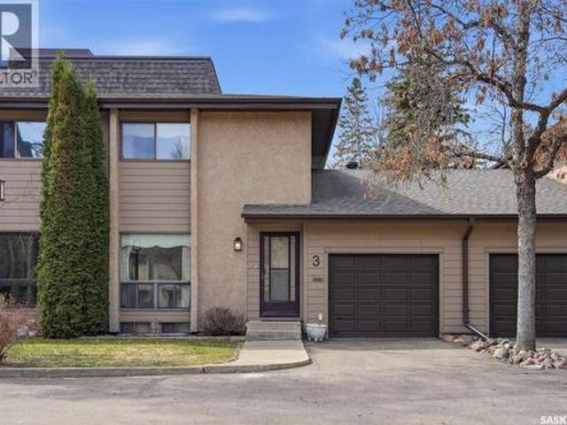 Townhouse for sale in Saskatoon, Saskatchewan