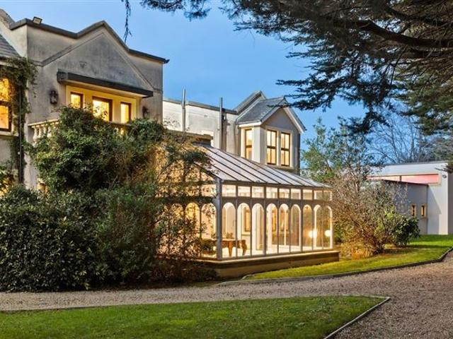 Detached House for sale in Bluebell, North Tipperary