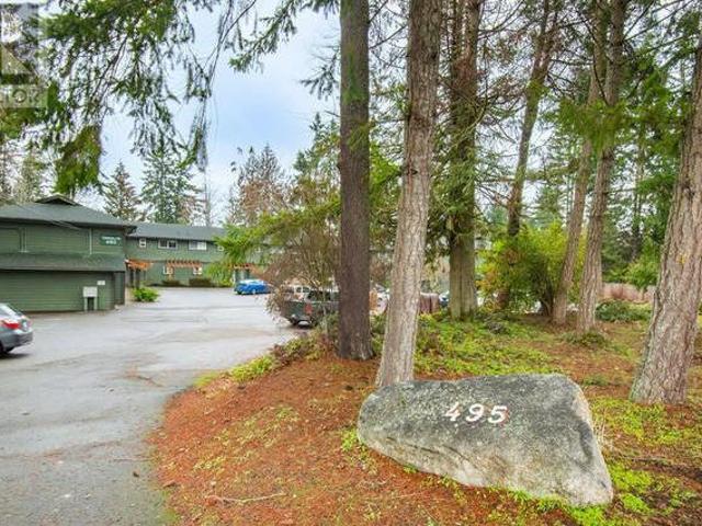 House for sale in Clayoquot, British Columbia