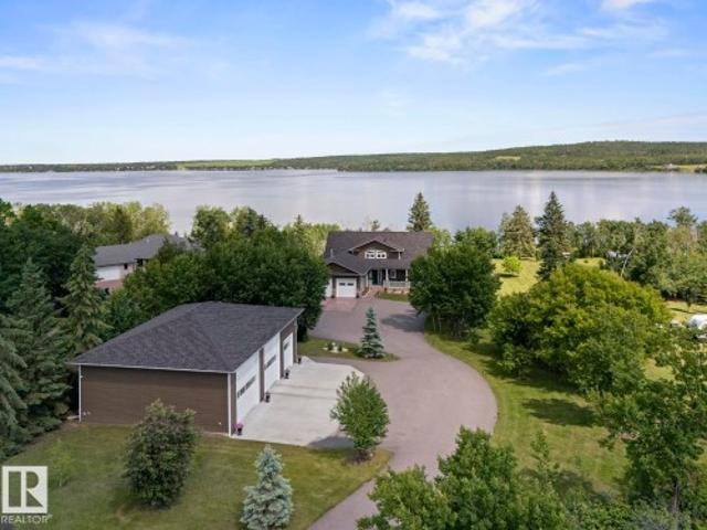 House for sale in Alberta
