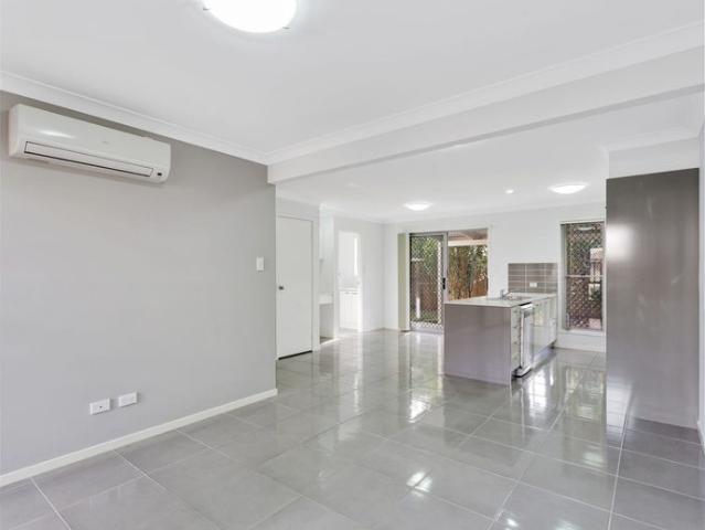 Townhouse for rent in Toombul, Queensland