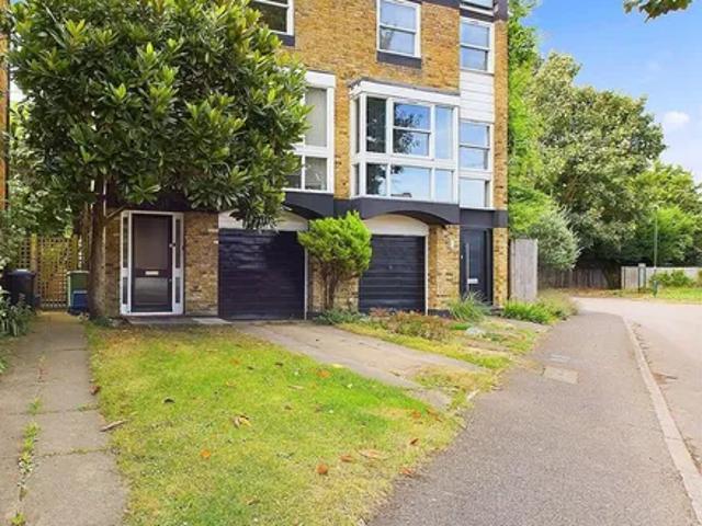 House for rent in Petersham, Greater London
