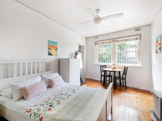 Granny Flat for rent in Sydney, New South Wales