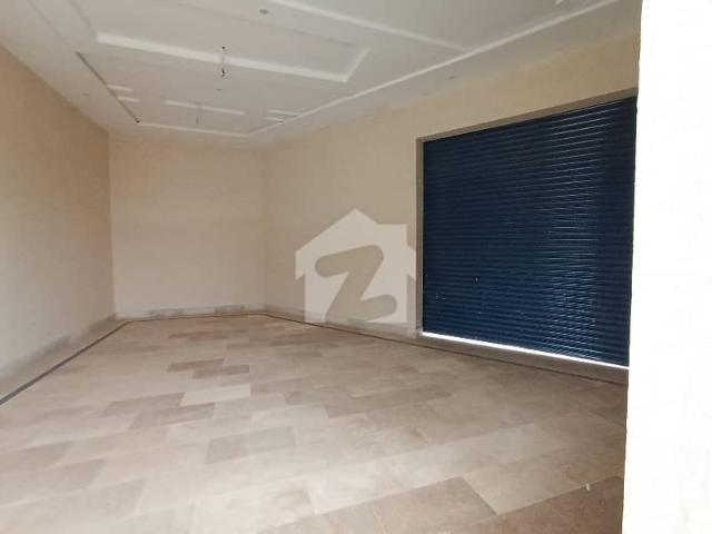 Commercial for sale in Gujrat, Islamabad Capital Territory