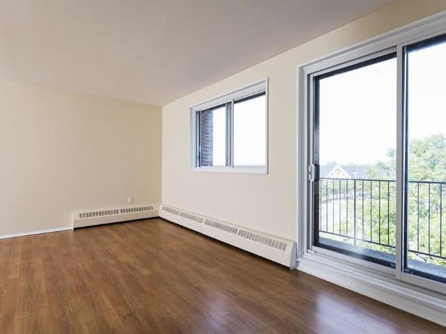 Apartment for rent in St. Leonard's, Quebec