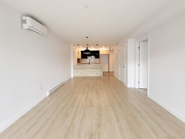 Apartment for rent in Sainte-Foy–Sillery–Cap-Rouge, Québec