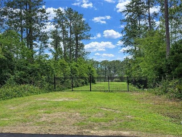 Land for sale in Lacombe, Louisiana