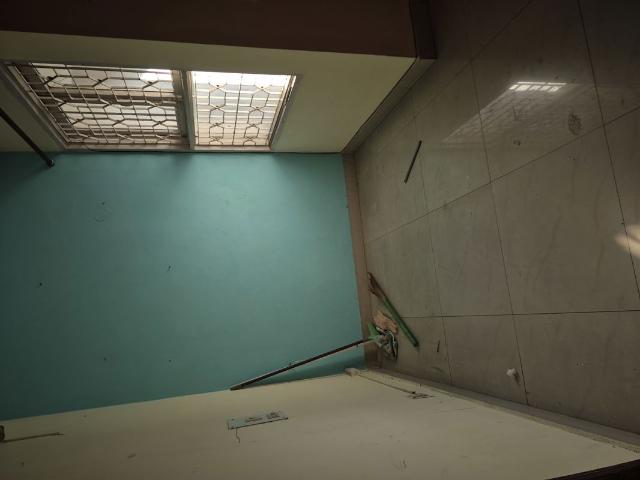 Flat for rent in Deri