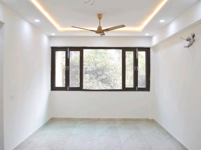 Property for rent in Deri