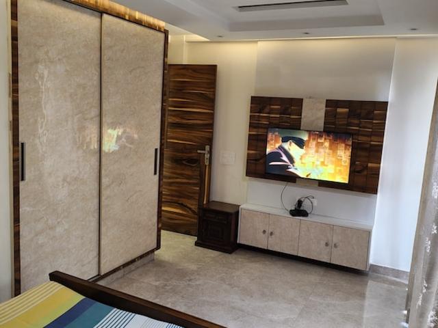 Flat for rent in Deri